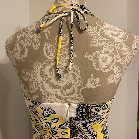 Cache’ Body Con Medallion Print Halter Dress - Picture 5 of 10